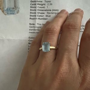 14k Topaz cocktail ring